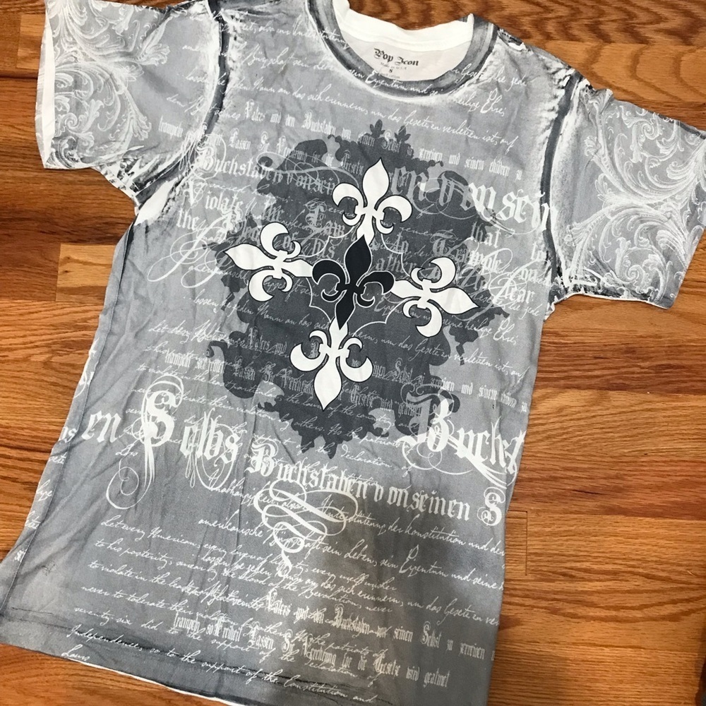 👟POP ICON Tee
